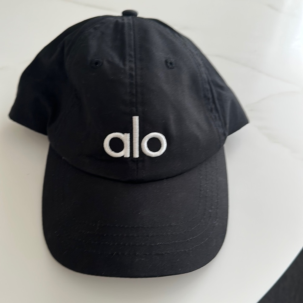 EUC Alo Running Hat